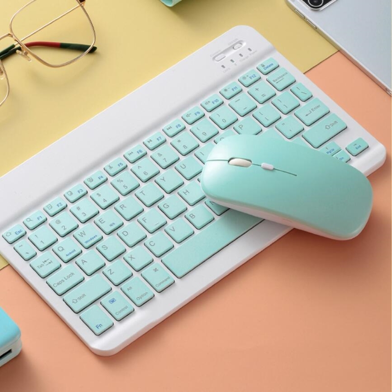 Ultraschlanke Bluetooth-Tastat – Desk Setup Ipad Bewertung und Preis