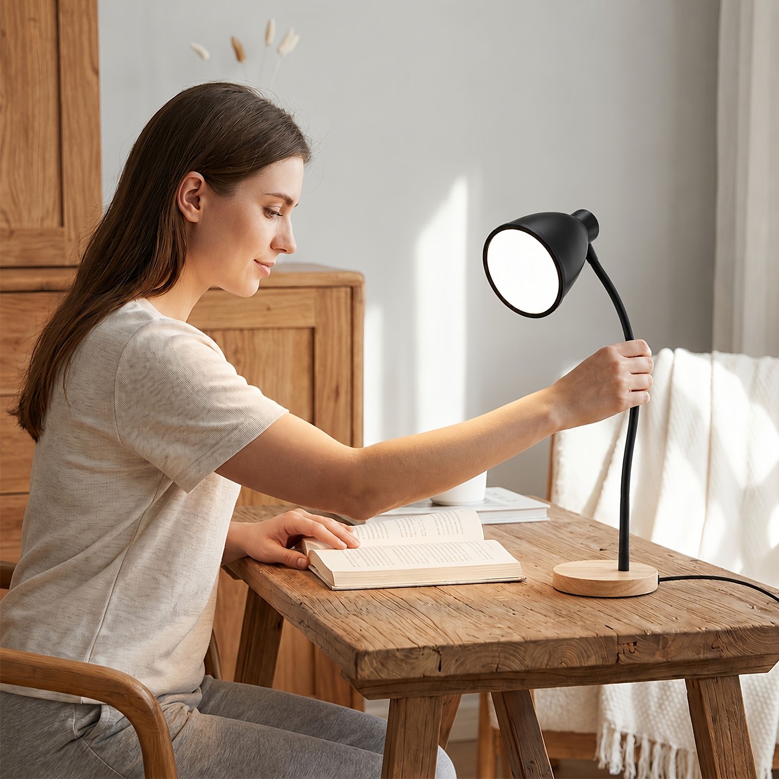 Schreibtischlampe mit hohem CR – Desk Setup Study Bewertung und Preis